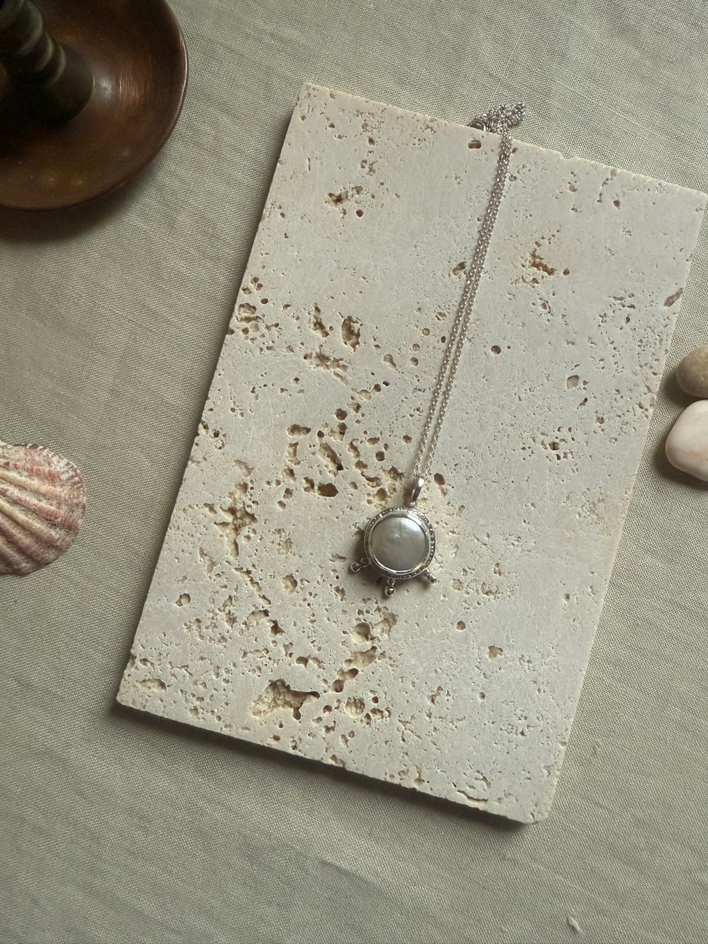 Lunaria Aura Necklace