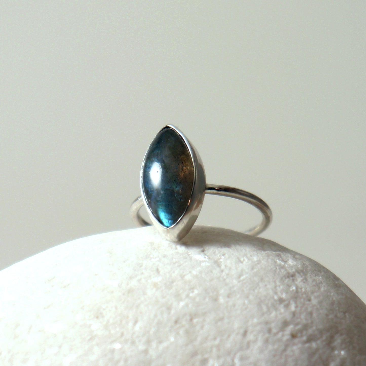 Marquise Ring / Size 55