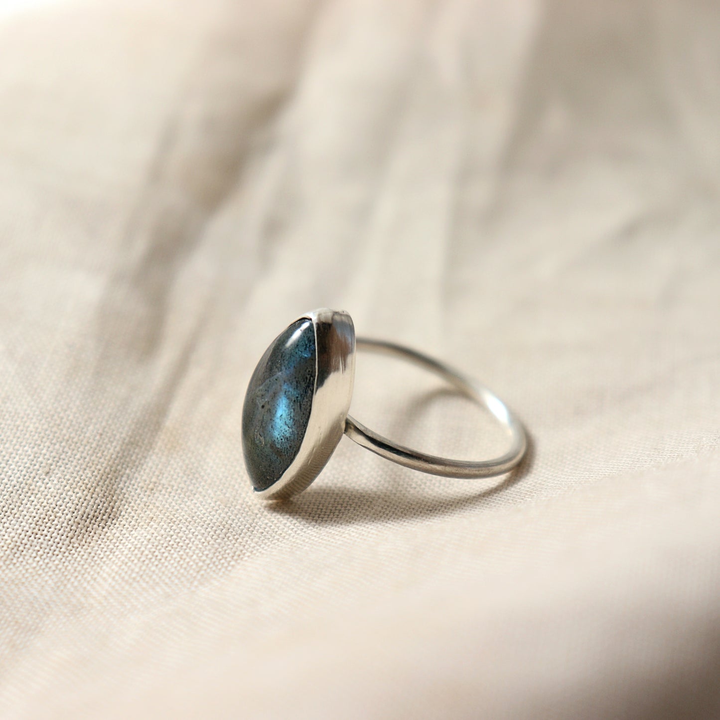 Marquise Ring / Size 55