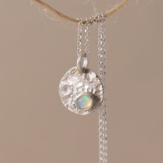 Selene Pendant necklace